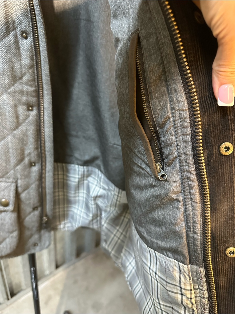 MENS JS CLOTHING & co - Picture 12 of 13